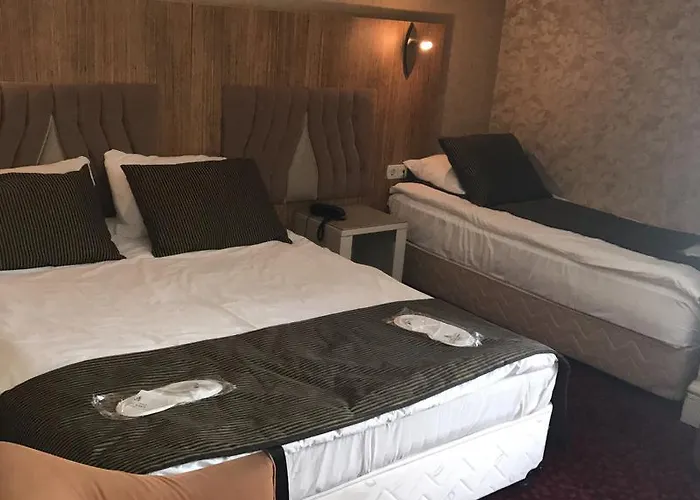 Golden Hill Hotel 4*