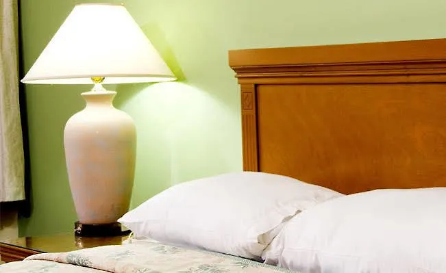 Hotel Golden Hill 4*