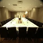 Golden Hill 4*