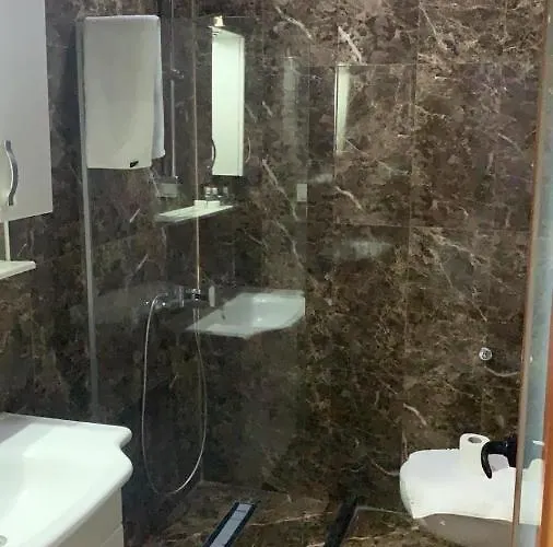 Hotel Golden Hill 4*