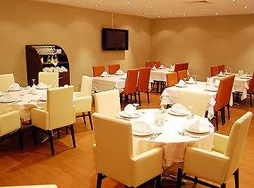 Golden Hill Hotel 4*