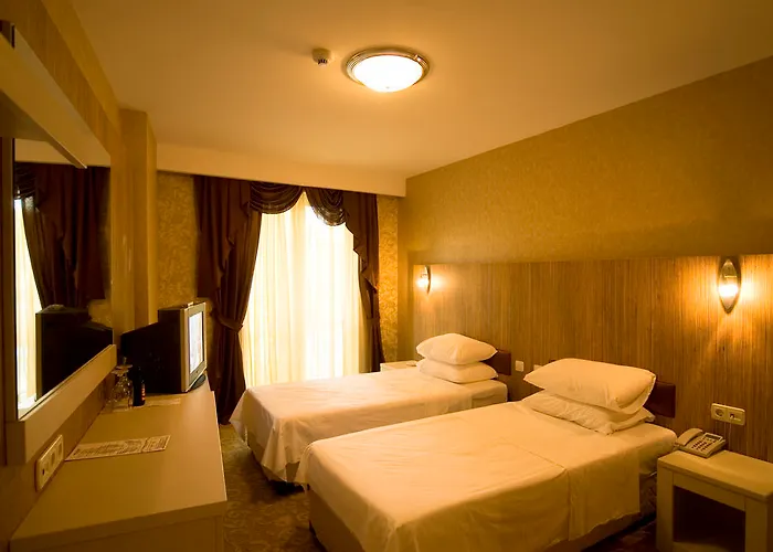 Hotel Golden Hill 4*