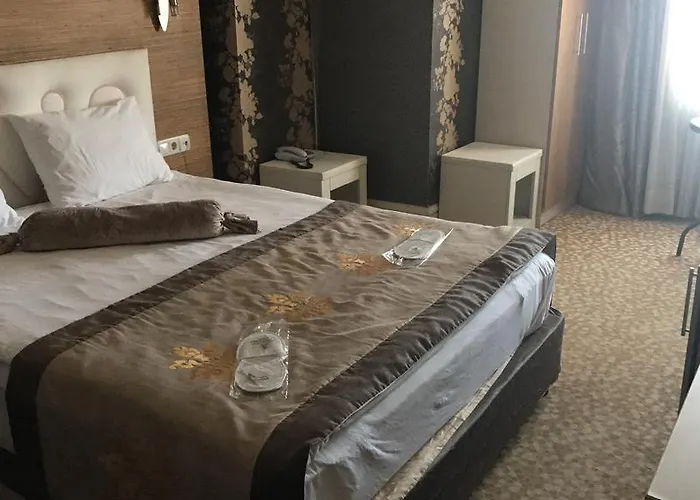 Hotell Golden Hill 4*