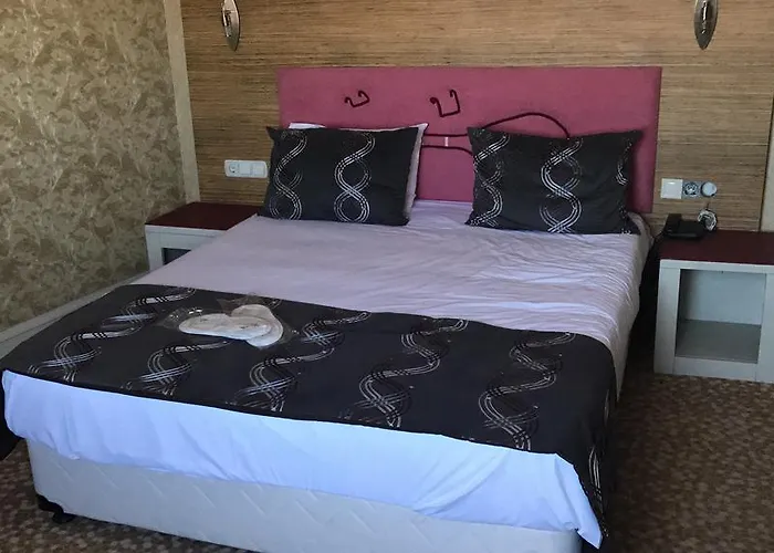 Hotell Golden Hill 4*