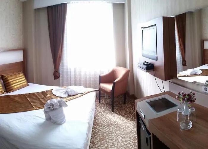 Golden Hill Hotell